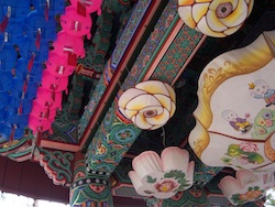 korean buddhist temple decorations